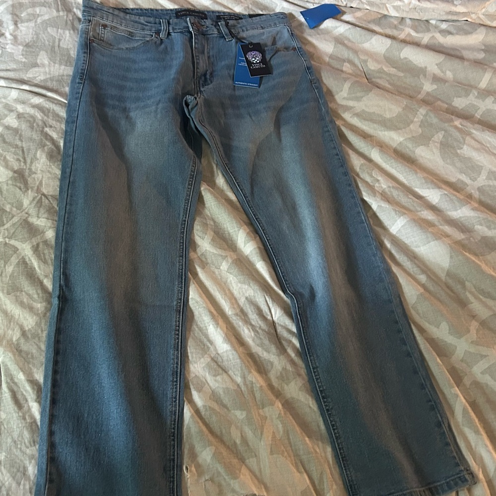 Vince Camuto Men's Classic Blue Straight Jeans